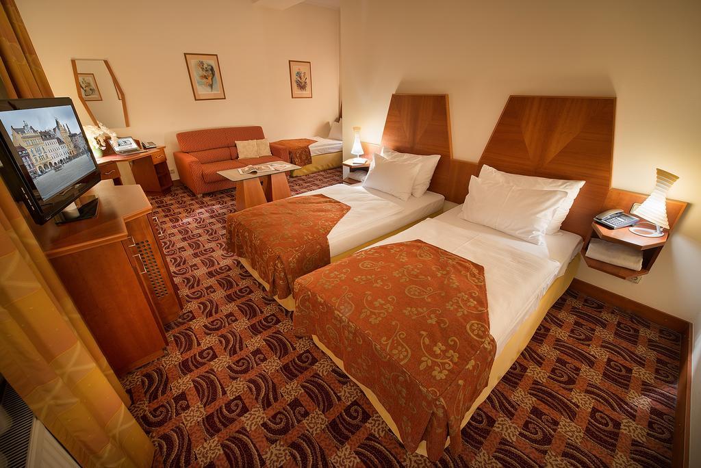 Old Town Bed & Breakfast Budweis Exterior foto