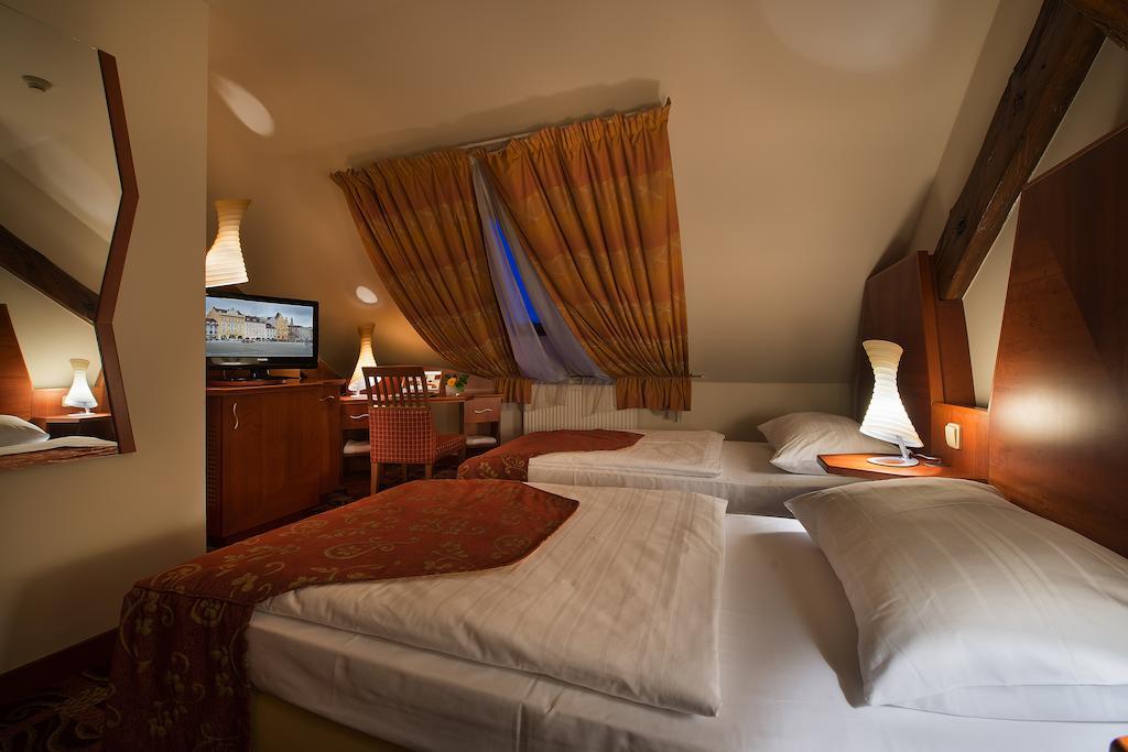 Old Town Bed & Breakfast Budweis Exterior foto